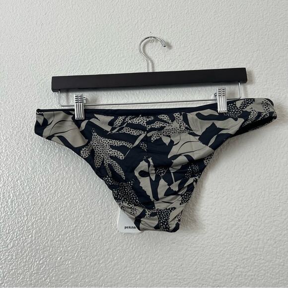 Prana Gemma Reversible Bottom Seaside black olive green coral kelp print - Picture 4 of 5